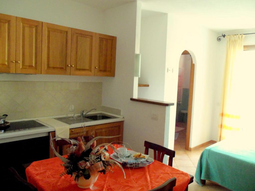 Appartamenti Galatea Palau Habitación foto